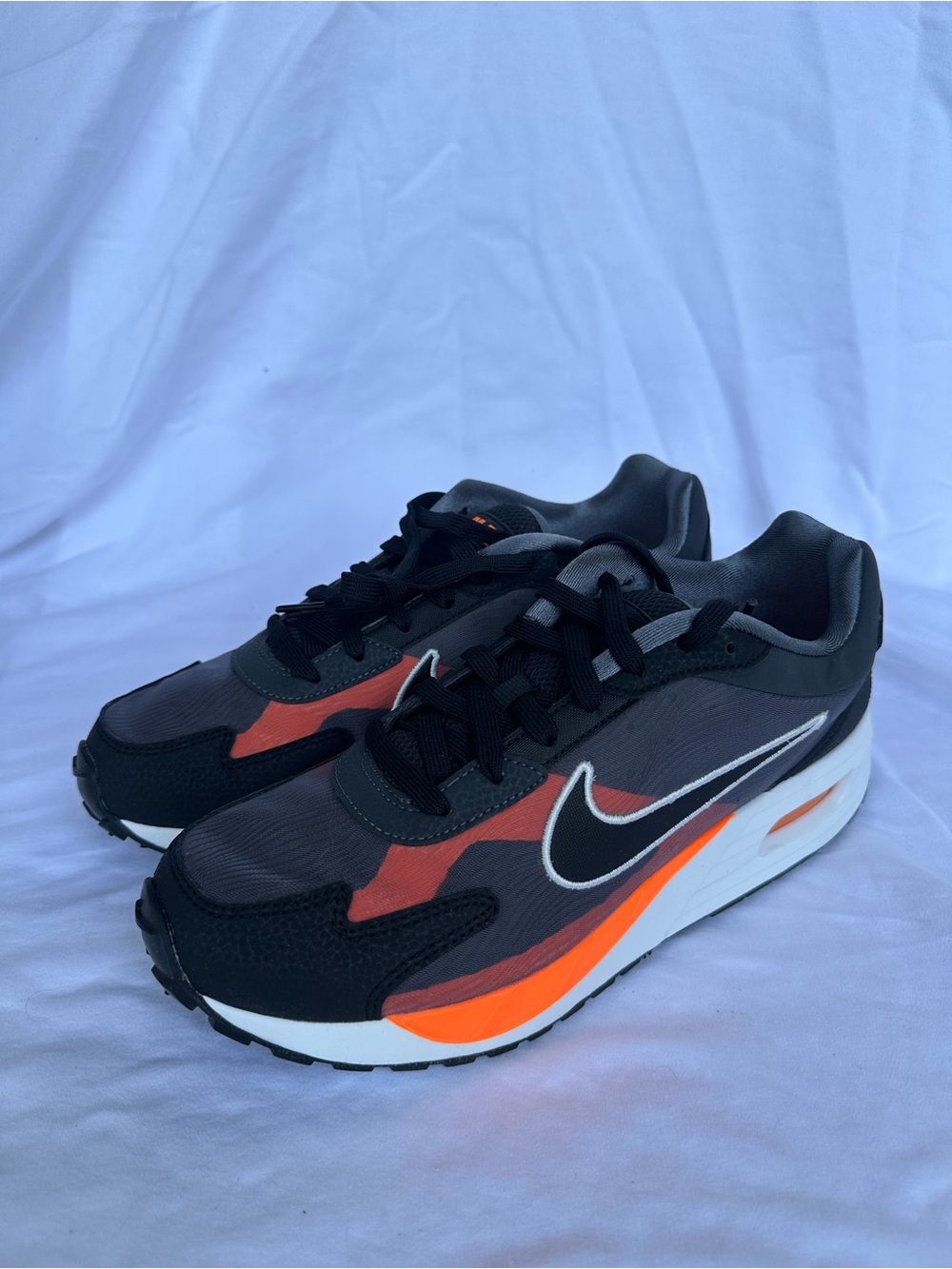 Nike Air Max Solo SE 8M/9.5W - Picture 7 of 10